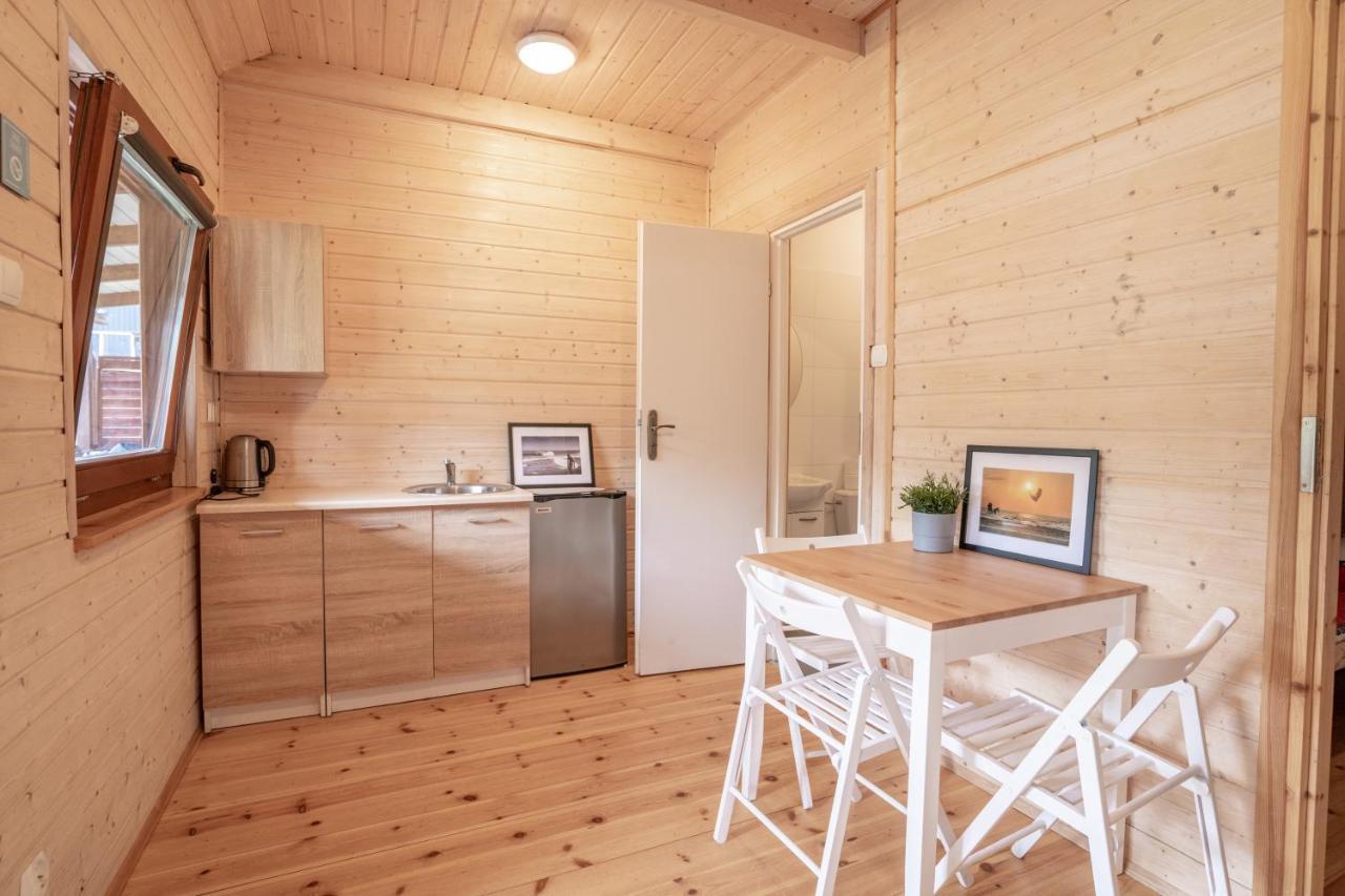 Pod Cyprysami - Surf & Family Resort Jastarnia Eksteriør bilde